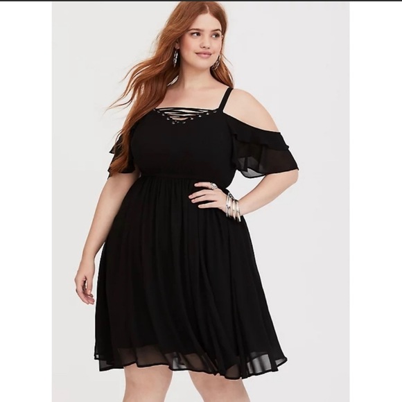 torrid Dresses & Skirts - Torrid beautiful black, chiffon cold shoulder, lace up detail.